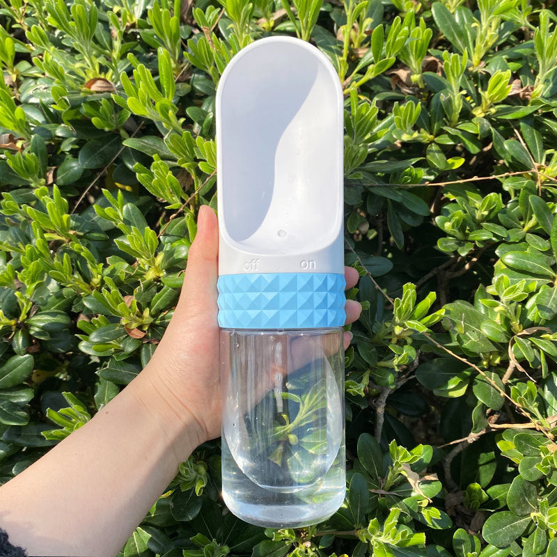 Portable Dog Water Cup - Travel-Friendly Drinking Bowl for Dogs and Cats - Outdoor Water Dispenser Feeder