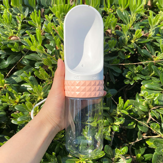 Portable Dog Water Cup - Travel-Friendly Drinking Bowl for Dogs and Cats - Outdoor Water Dispenser Feeder